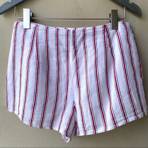 High Waisted Shorts - Picture 2 of 4